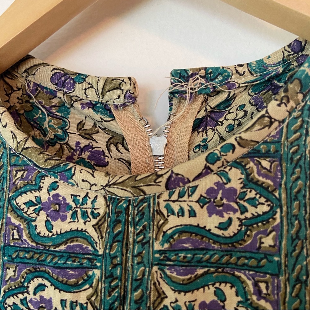 Vintage 1960s Dress - Picture 4 of 9